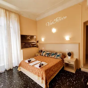 https://vivi-5-terre.hotelitalianriviera.com
