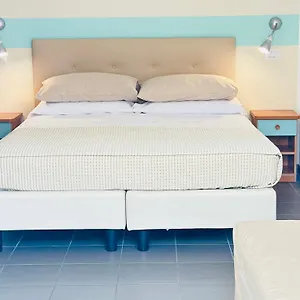 https://hotel-villa-perazzini.emilia-romagnahotels.net